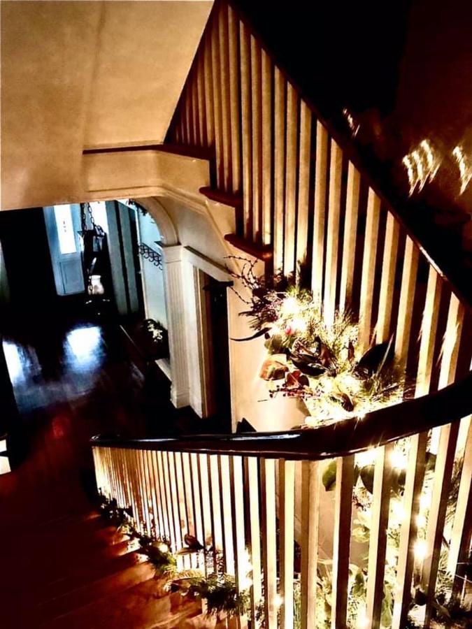 Historic 1912 Hoover House Bed And Breakfast Waynesboro エクステリア 写真