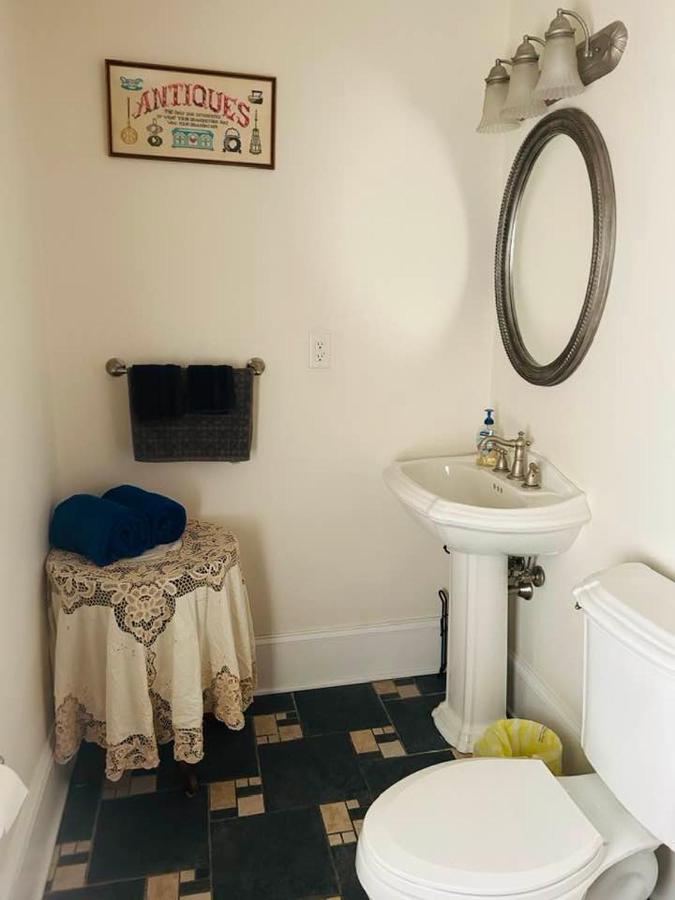 Historic 1912 Hoover House Bed And Breakfast Waynesboro エクステリア 写真